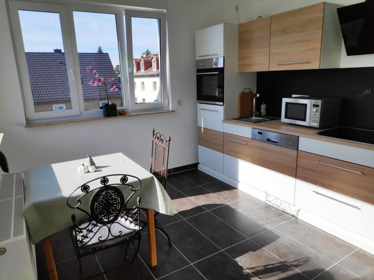 Mini-Apartment Ruhig Und Verkehrsguenstig In Берлин Екстериор снимка