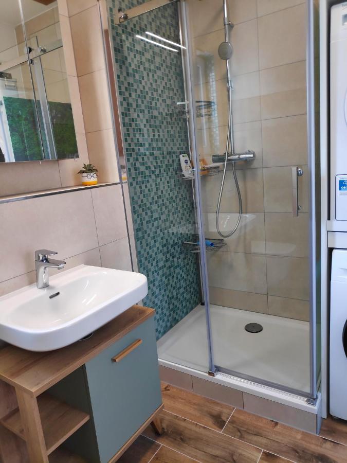 Mini-Apartment Ruhig Und Verkehrsguenstig In Берлин Екстериор снимка